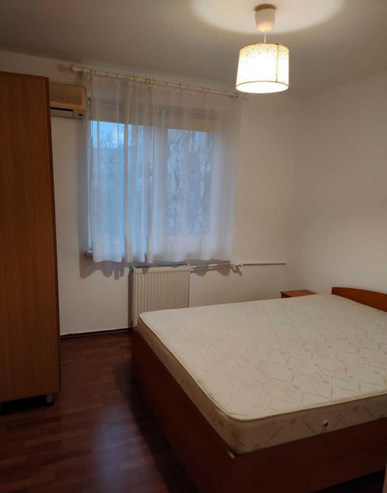 Apartament 2 camere metrou Piata Sudului, etaj intermediar