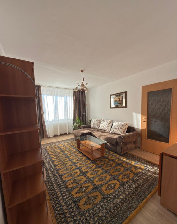 Apartament cu 2 camere 55 mp, etaj intermediar, bloc cu lift, Calea Bucuresti 