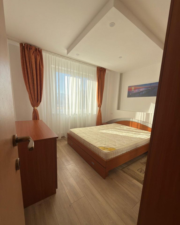 Apartament cu 2 camere 55 mp, etaj intermediar, bloc cu lift, Calea Bucuresti 