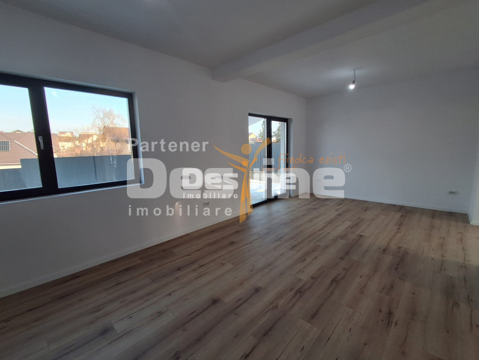  COMISION O %, Miroslava, Casa individuala, P+1+POD, 