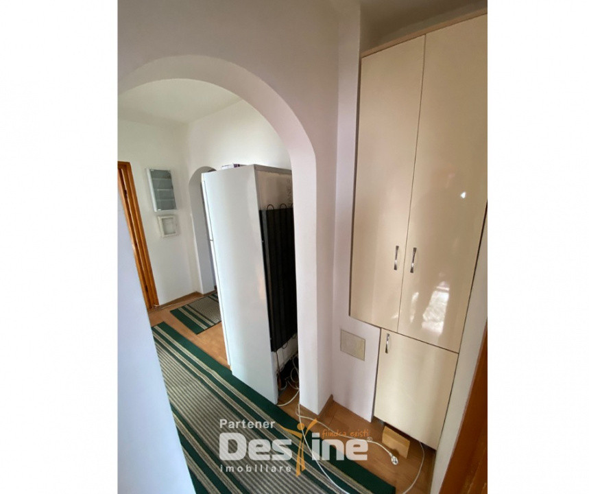 Apartament 4 camere 65mp central cu parcare 80.000€