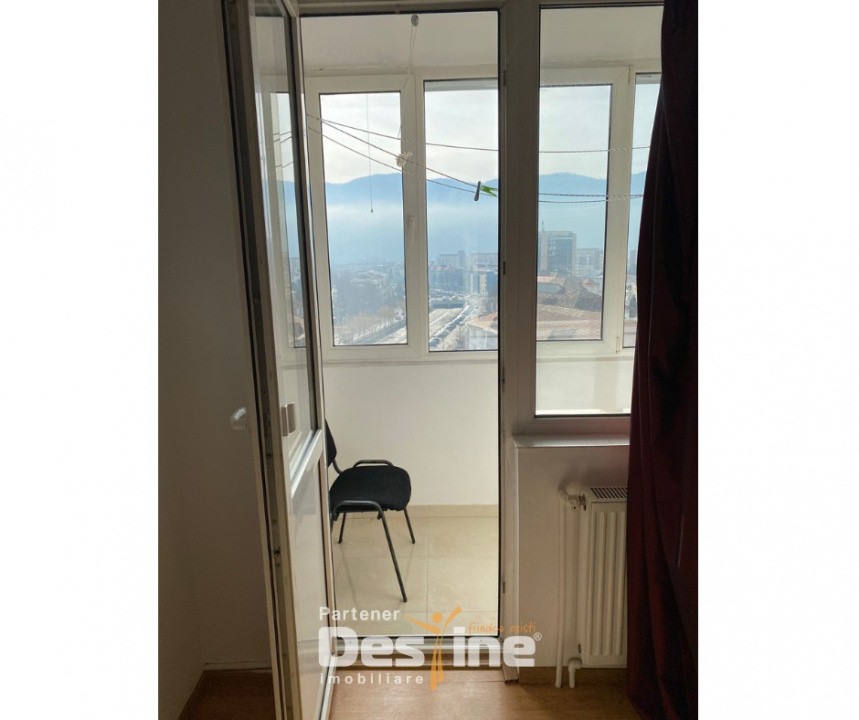 Apartament 4 camere 65mp central cu parcare 80.000€