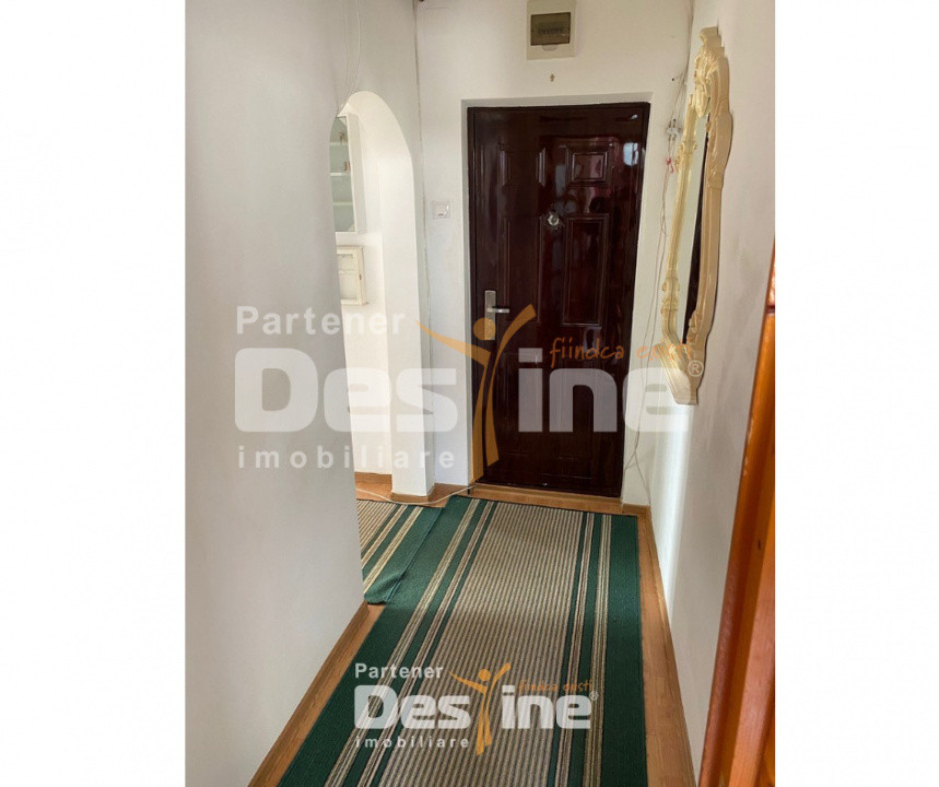 Apartament 4 camere 65mp central cu parcare 80.000€