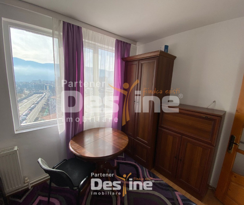 Apartament 4 camere 65mp central cu parcare 80.000€