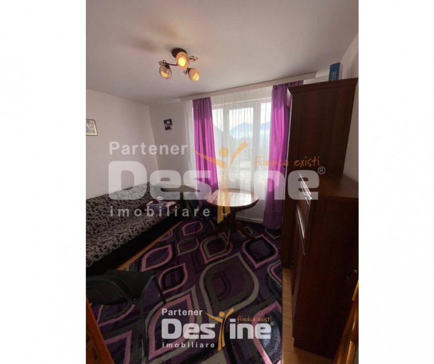 Apartament 4 camere 65mp central cu parcare 80.000€