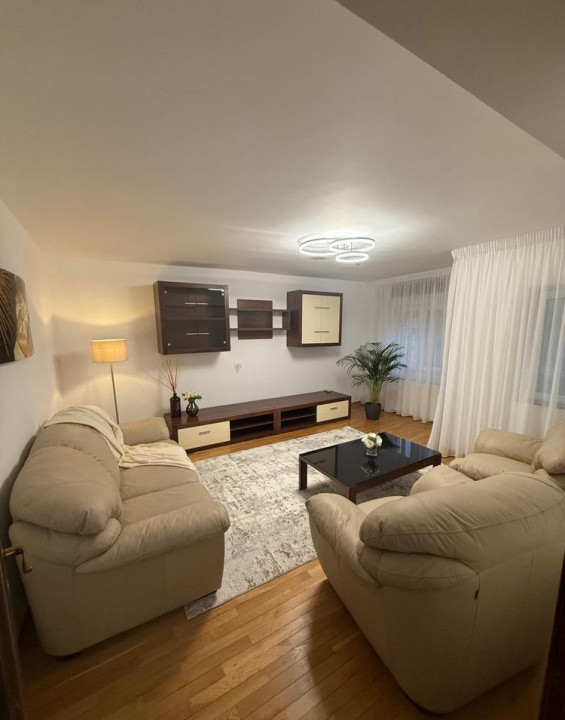 Apartament 3 camere 78mp, renovat, centrala proprie, zona Salaj/Rahova