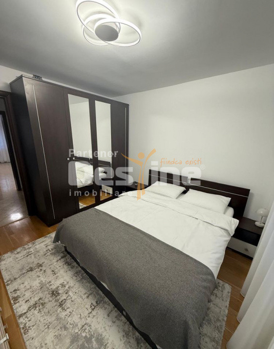 Apartament 3 camere 78mp, renovat, centrala proprie, zona Salaj/Rahova