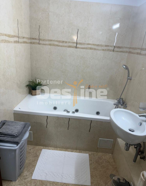 Apartament 3 camere 78mp, renovat, centrala proprie, zona Salaj/Rahova
