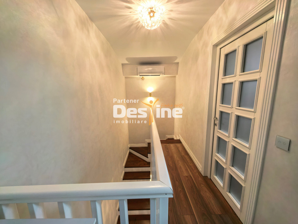 Duplex modern cu desing britanic 7 camere D+P+1+M 160 mp, cartier intim - Copou