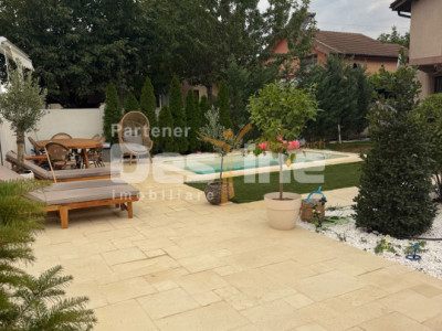 Casă spațioasă, panouri solare, Damila