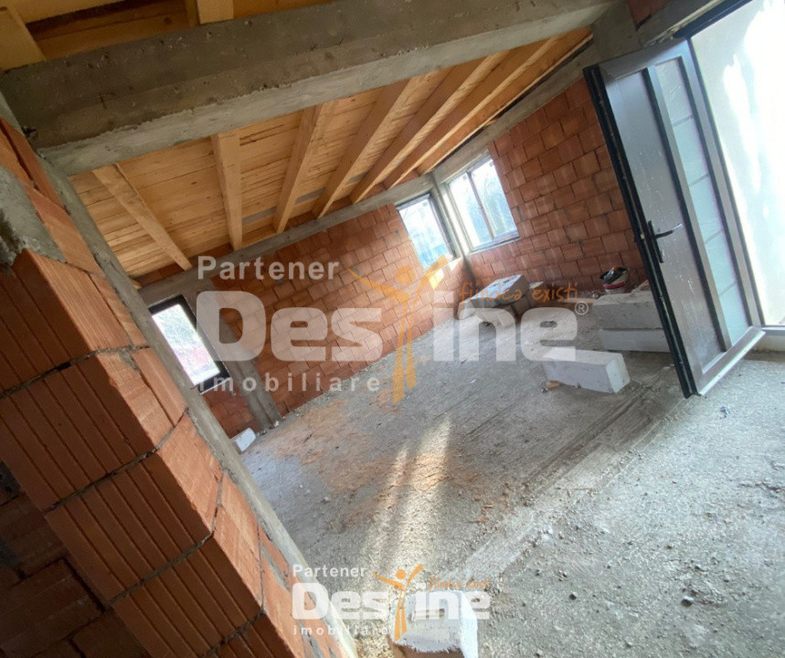 Casa Ciritei 180mp 80.000€ 500mp Teren