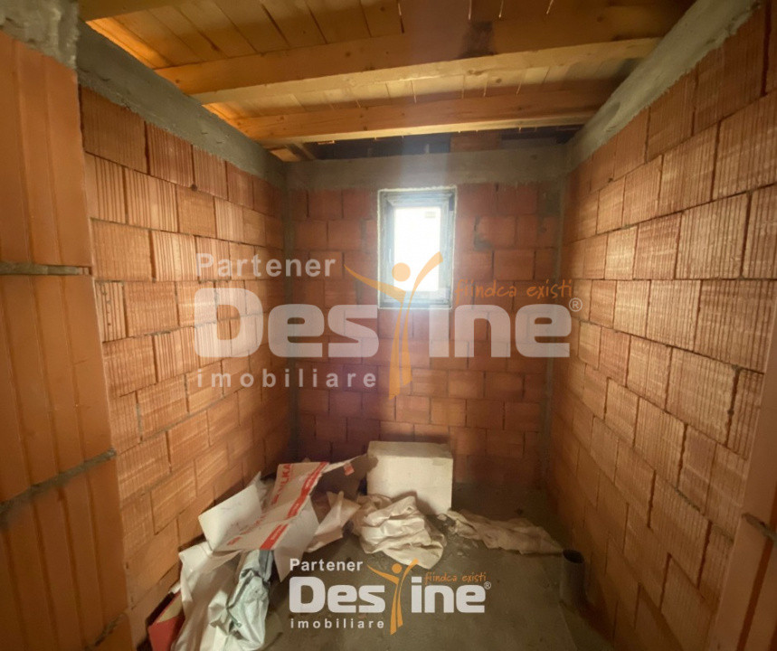 Casa Ciritei 180mp 80.000€ 500mp Teren