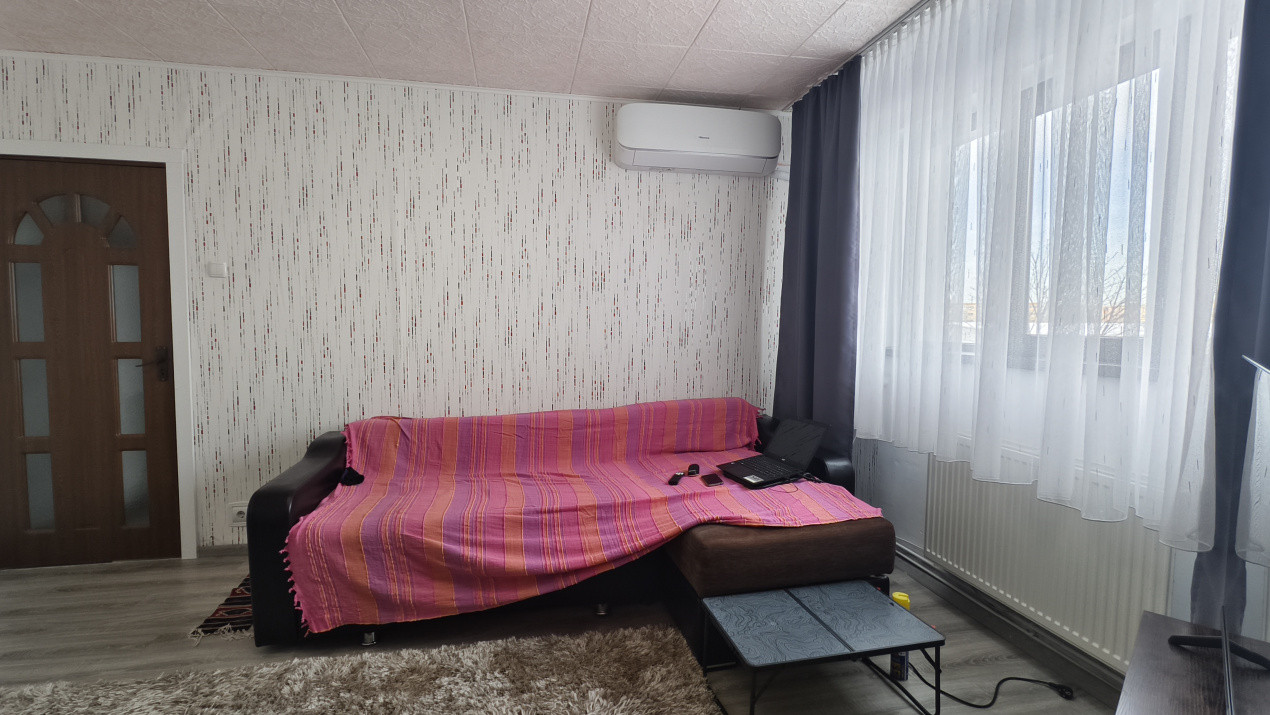 Apartament 2 camere zona vest, etaj intermediar