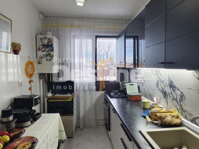 Apartament 2 camere zona vest, etaj intermediar