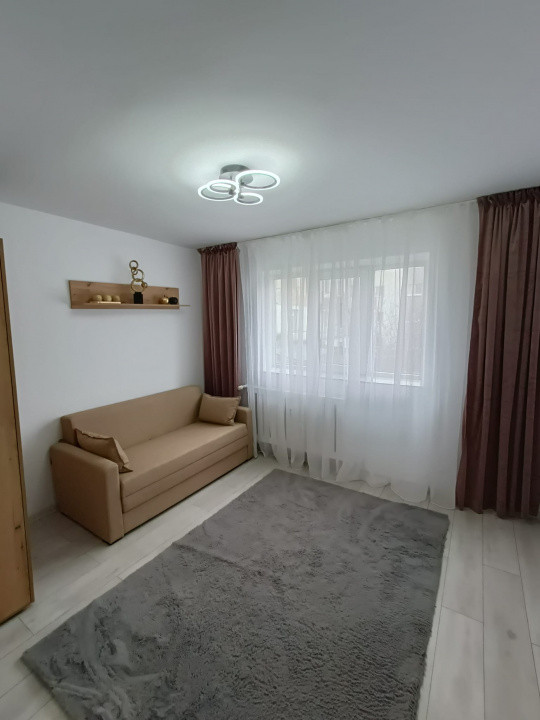 Bularga - Garsonieră 17 mp, etaj 1, renovată complet, bucătărie pe comandă