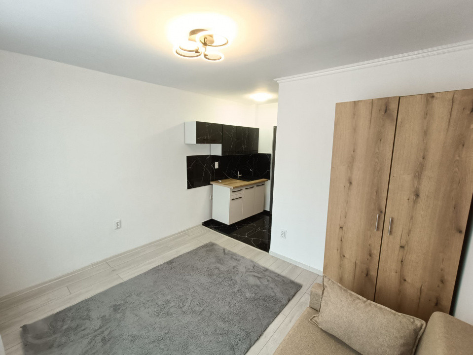 Bularga - Garsonieră 17 mp, etaj 1, renovată complet, bucătărie pe comandă