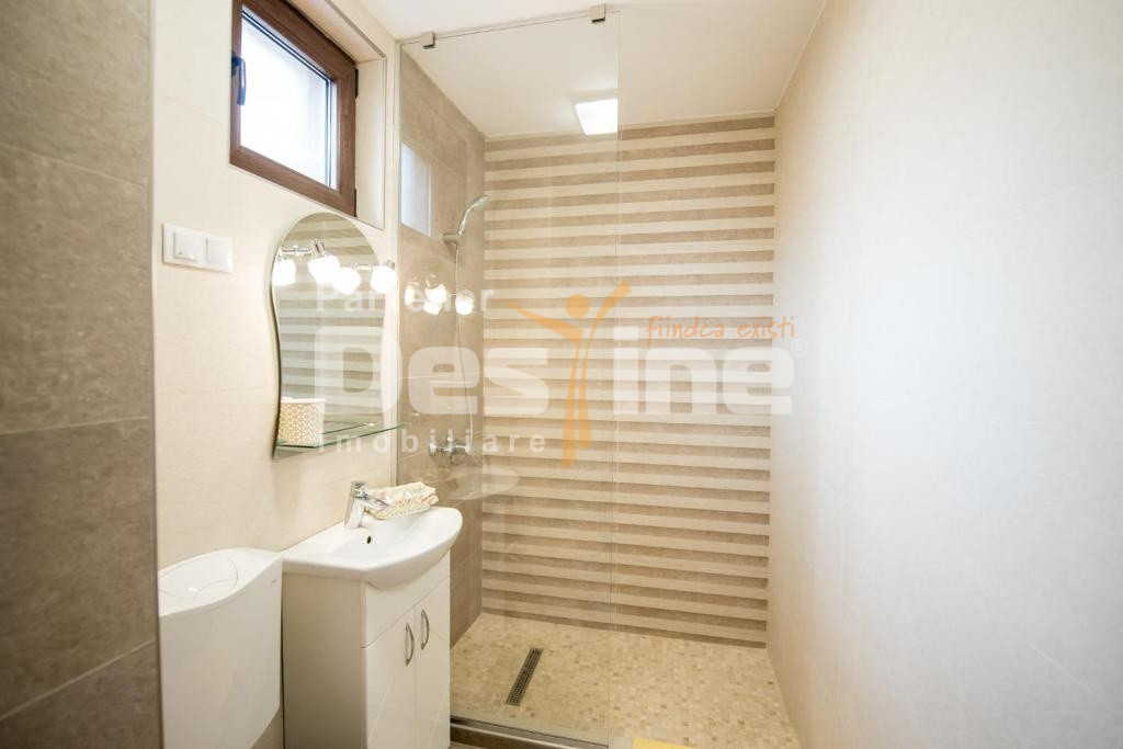 Studio 50 mp, curte interioara, pretabil regim hotelier, situat Central