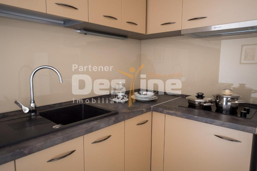 Studio 50 mp, curte interioara, pretabil regim hotelier, situat Central