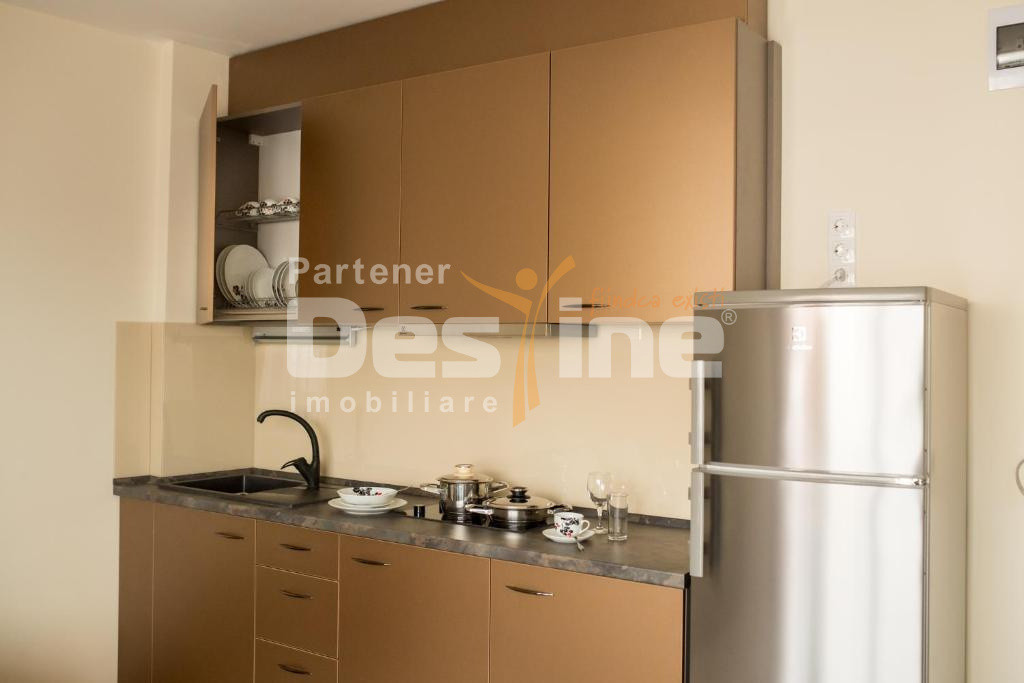 Studio 50 mp, curte interioara, pretabil regim hotelier, situat Central