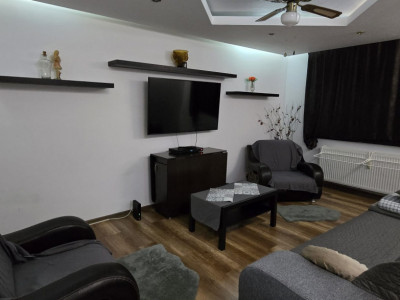 Apartament 2 camere + loc parcare, Petre Ispirescu/Britannia