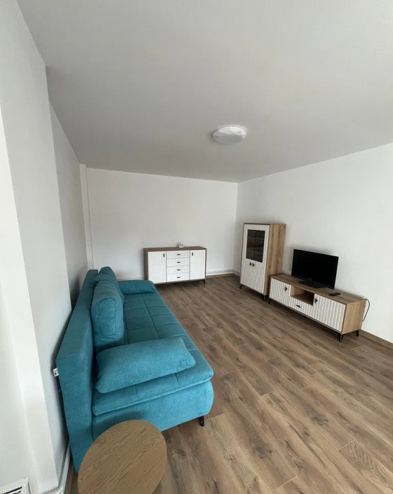 Apartament cu 2 camere 60 mp, etaj intermediar, situat pe Bulevardul Grivitei 