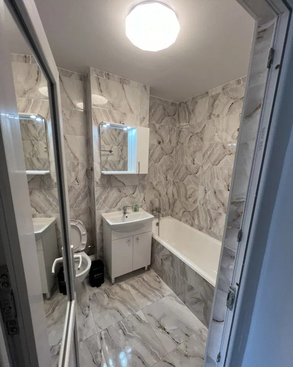 Apartament cu 2 camere 60 mp, etaj intermediar, situat pe Bulevardul Grivitei 