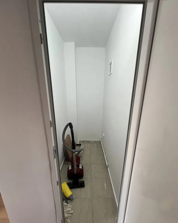 Apartament cu 2 camere 60 mp, etaj intermediar, situat pe Bulevardul Grivitei 