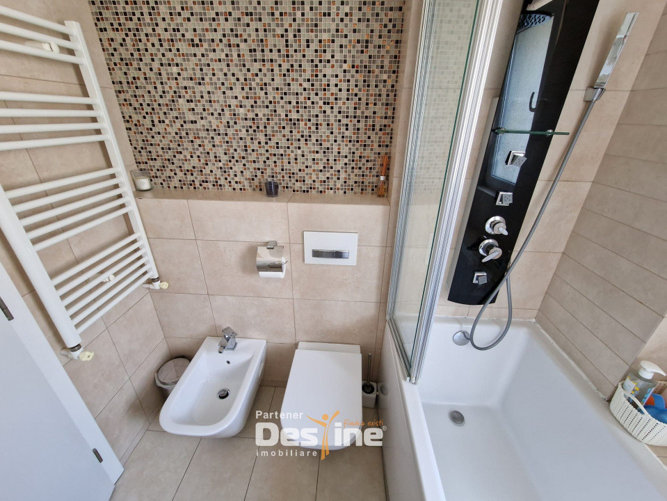 Chirie, Apartament 3 camere + LOC DE PARCARE