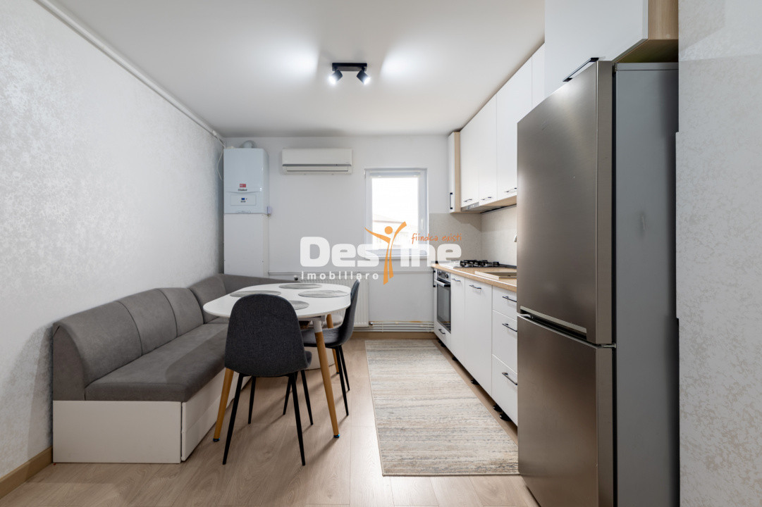 Comision 0%,  Apartament 53 mp totali,  , 99.990 EURO