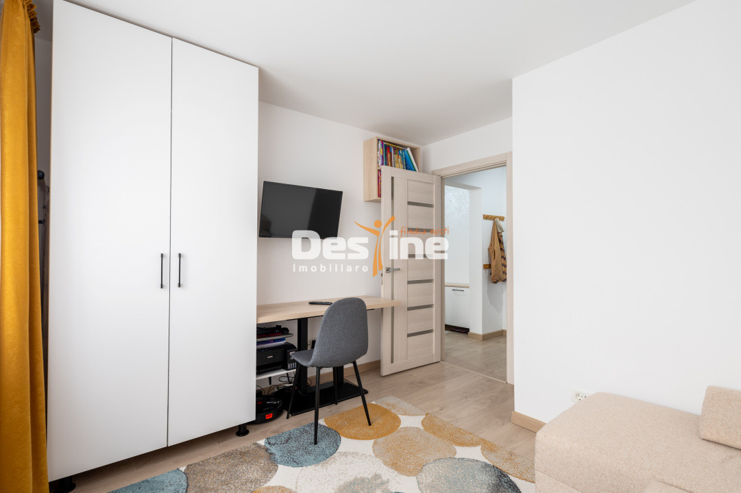 Comision 0%,  Apartament 53 mp totali,  , 99.990 EURO
