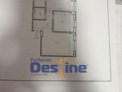 Apartament 3 camere, decomandat, 55 mp, demisol, centrală proprie - zona Baza 3