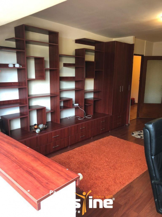 Garsoniera decomandata 40mp cu balcon inchis, zona Liberty/Nasaud/Trafic Greu