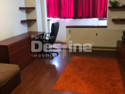 Garsoniera decomandata 40mp cu balcon inchis, zona Liberty/Nasaud/Trafic Greu