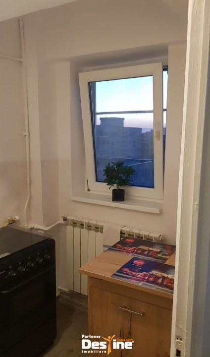 Garsoniera cu balcon, compartimentare practica, zona Petre Ispirescu