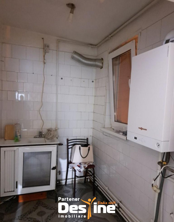 Apartament 3 camere, centrala terminca, bloc reabilitat, Rahova