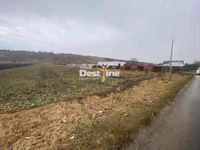 Teren de vanzare Girov 24.500 Euro 3200MP