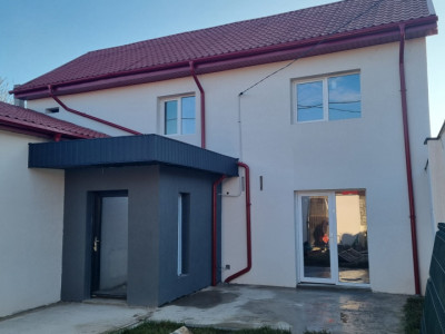 CASA DE VANZARE IN CALARASI