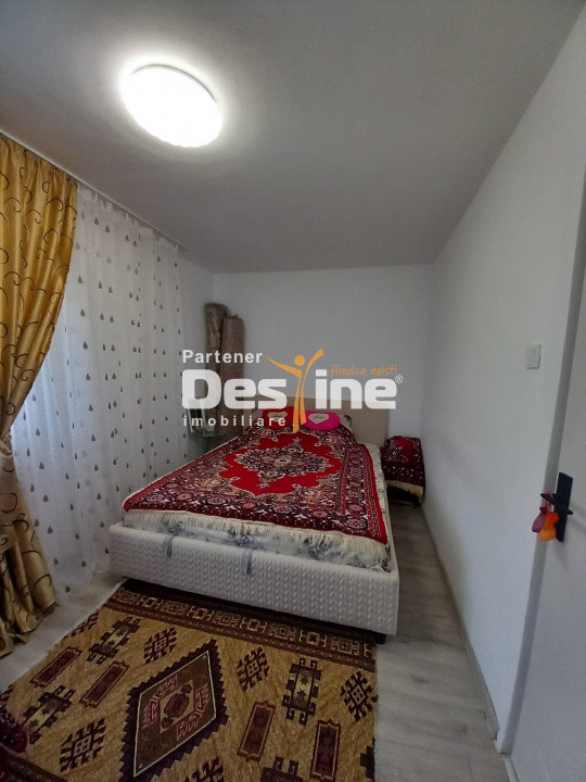 Apartament 2 camere 37 mp renovat mobilat utilat Tudor Vladimirescu, Roman
