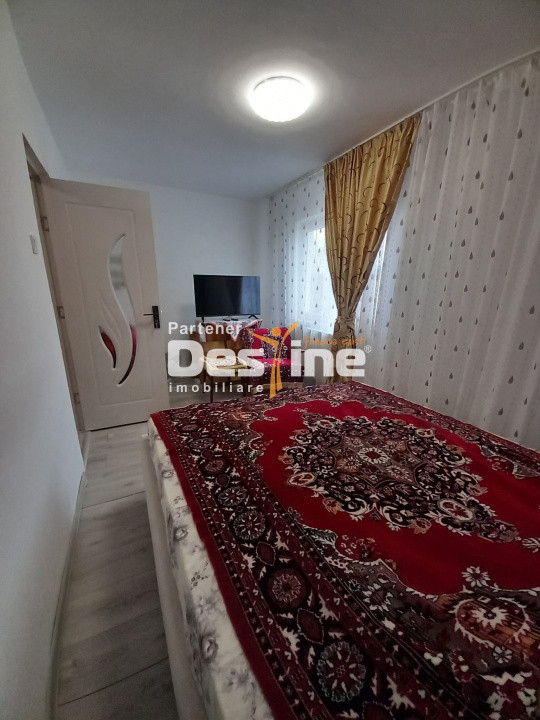 Apartament 2 camere 37 mp renovat mobilat utilat Tudor Vladimirescu, Roman