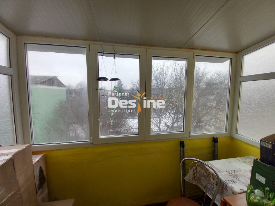 Apartament 2 camere 37 mp renovat mobilat utilat Tudor Vladimirescu, Roman