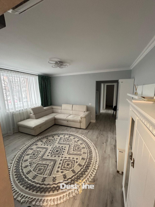 Apartament Lux 3 camere 87mp central cu 2parcare 700€