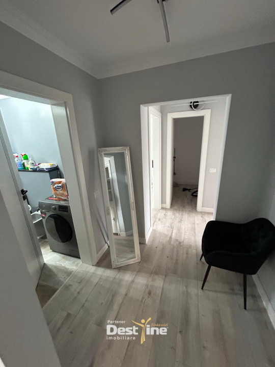 Apartament Lux 3 camere 87mp central cu 2parcare 700€