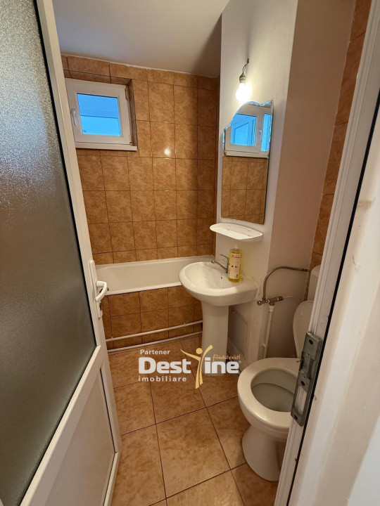 Apartament de inchiriat 2 camere 50Mp central 300euro