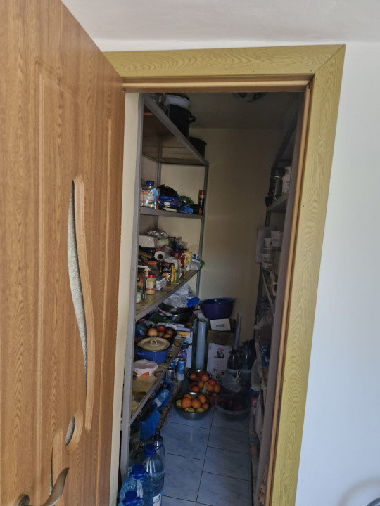 Casă frumoasă - zonă liniștită