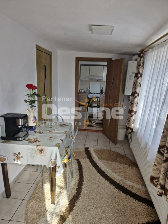 Casă frumoasă - zonă liniștită