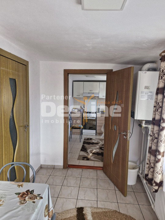 Casă frumoasă - zonă liniștită