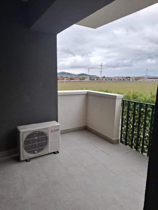 Studio la etaj intermediar,  loc de parcare propriu si balcon, Vivamus Residence