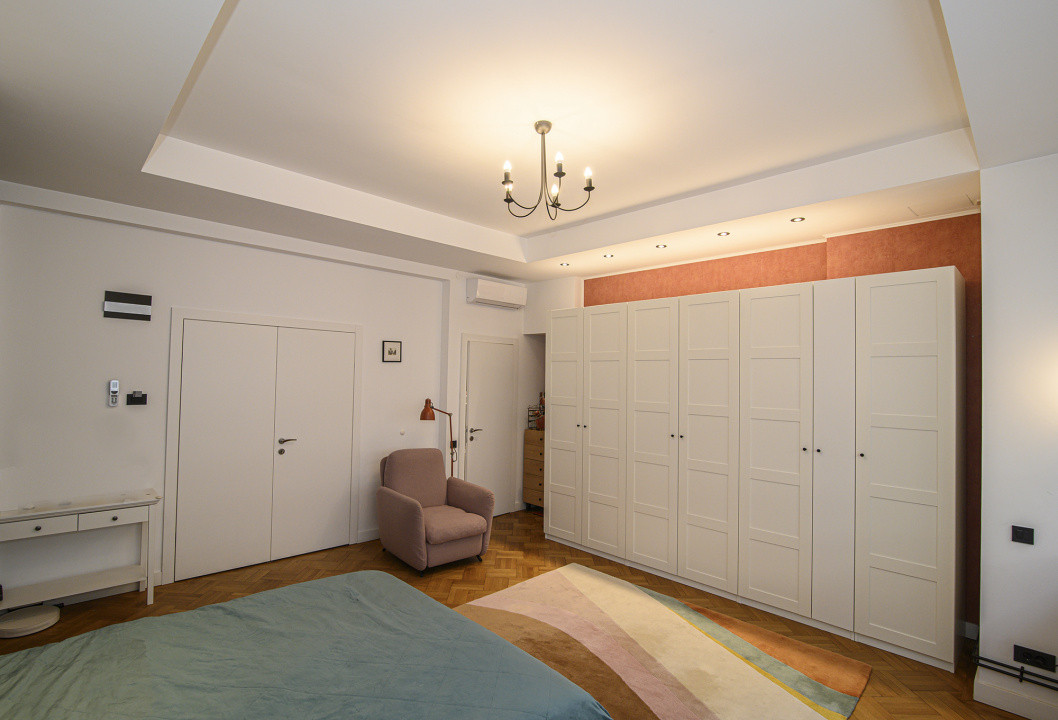 Calea Victoriei | Apartament unic 140 mp, 5 camere | Imobil Art Deco interbelic 