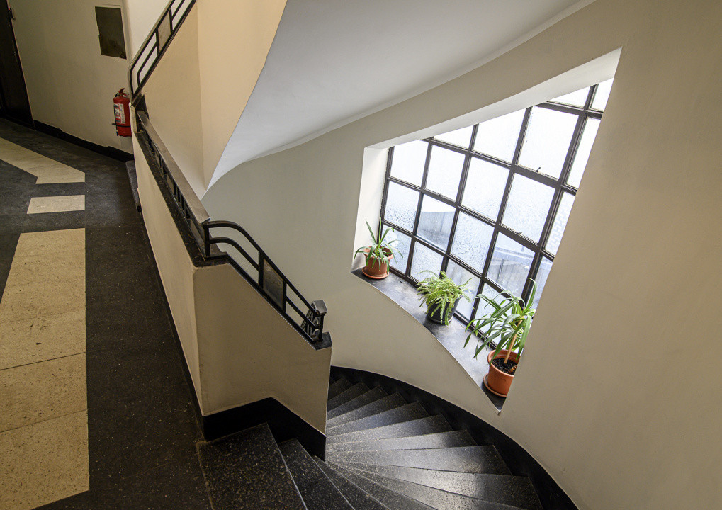 Calea Victoriei | Apartament unic 140 mp, 5 camere | Imobil Art Deco interbelic 