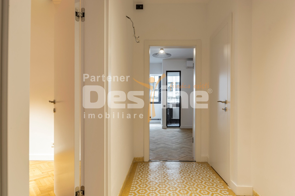 Calea Victoriei | Apartament 140 mp, 5 camere | Imobil Art Deco 